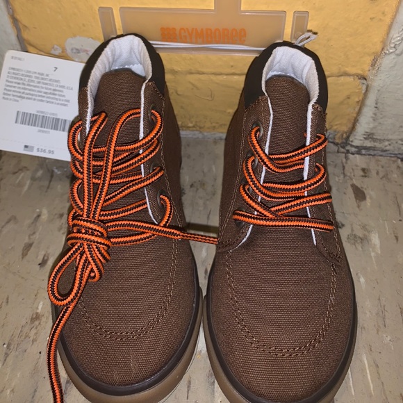 Toddlers Dress Boots ! SIZE 7 NEVER BEEN USED - Picture 4 of 6